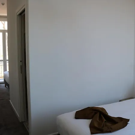 Hotel Du Bord De Le Vanillé 3*