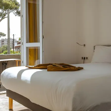 Hotell Du Bord De 