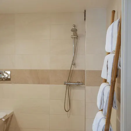 Du Bord De Le Vanillé 3*