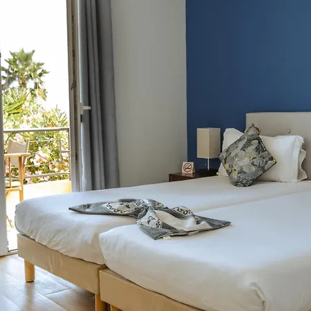 Hotel Du Bord De Le Vanillé 3*