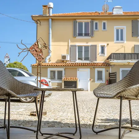 ホテル Du Bord De 