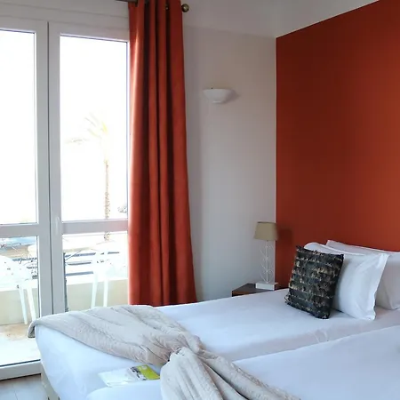 Hotel Du Bord De Le Vanillé